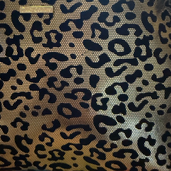 Gold Leopard Print Cosmetic Bag - Picture 3 of 7